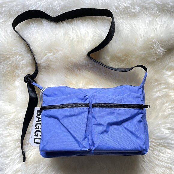 NWT Baggu Medium Cargo Crossbody - Pansy Blue - Picture 1 of 9